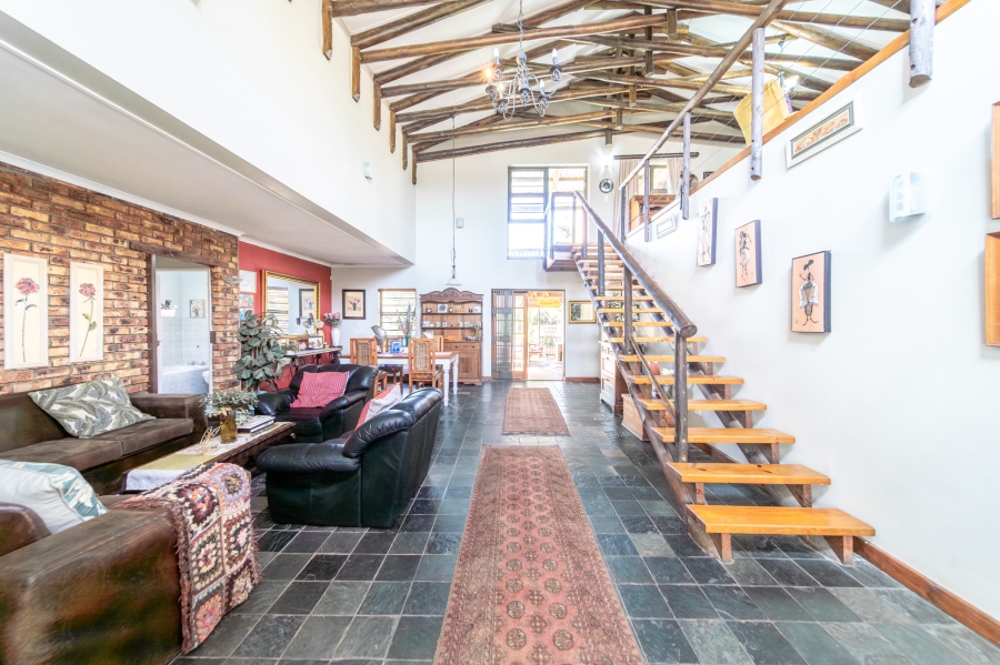 5 Bedroom Property for Sale in Gonubie Eastern Cape